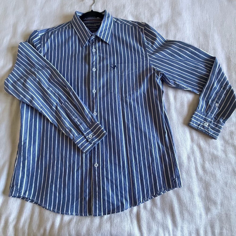 American Eagle Outfitters Shirt Mens XL Blue Stripe The Eagle Oxford Long Sleeve